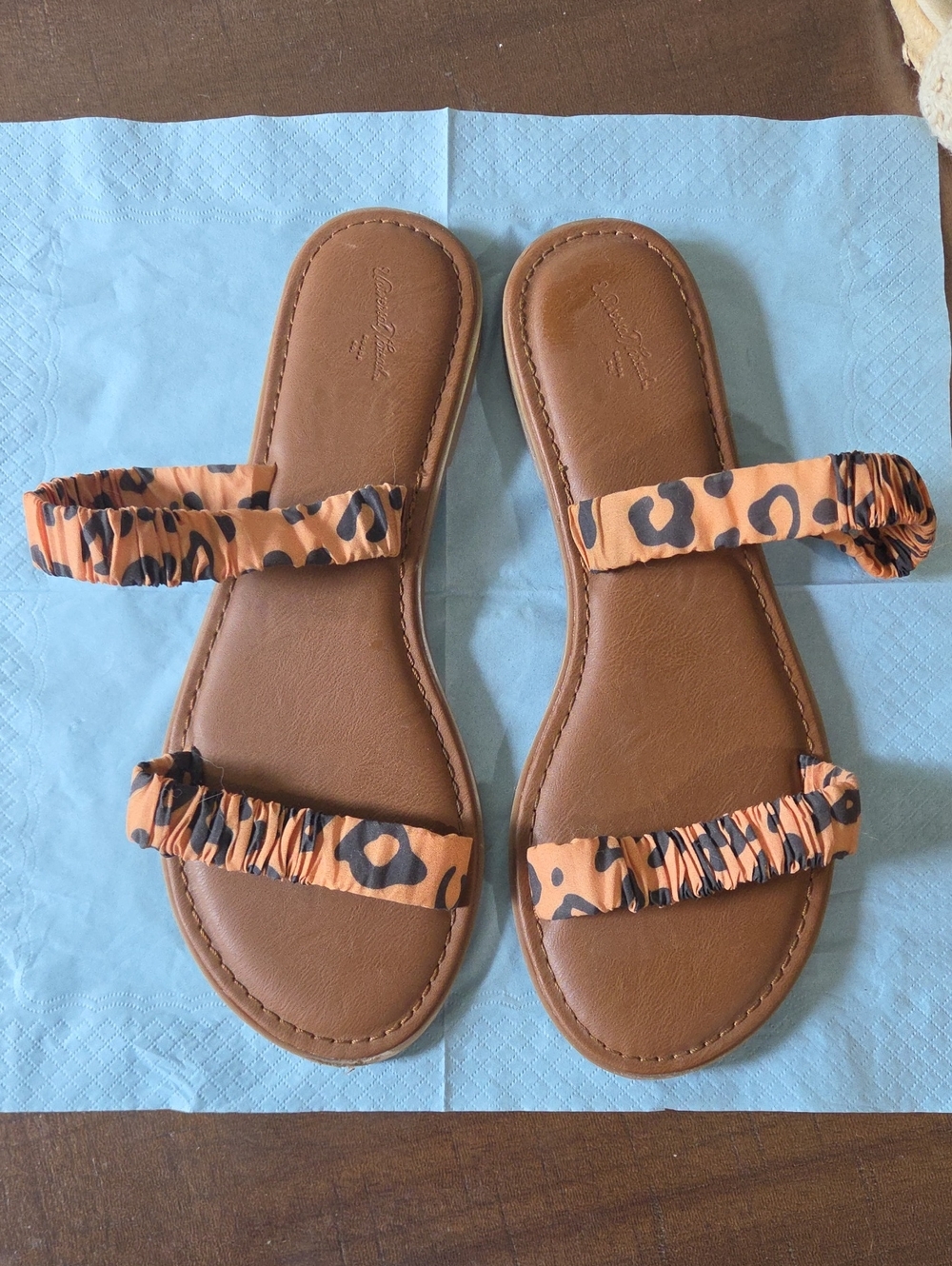 Universal Thread Tan Slide Sandals with Orange Leopard Straps